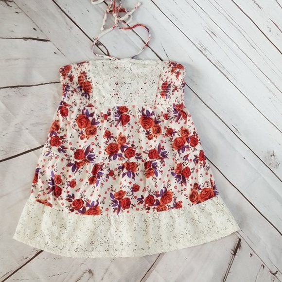 Decree Floral tube halter top with lace detail - Picture 5 of 7